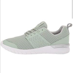 Brand new in box, Supra size 8